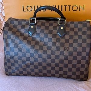Louis Vuitton Speedy 35